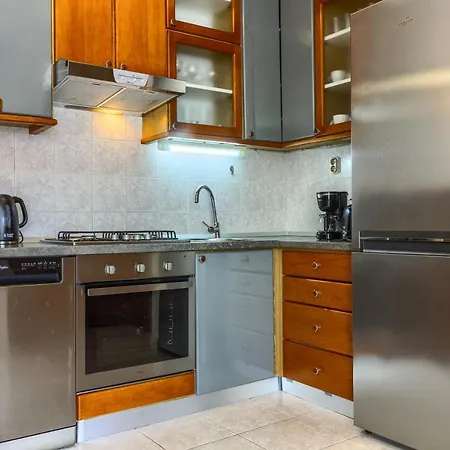 Bruno Apartment Split